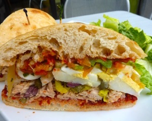 tunisian sandwich