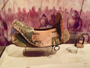 Mongol saddle